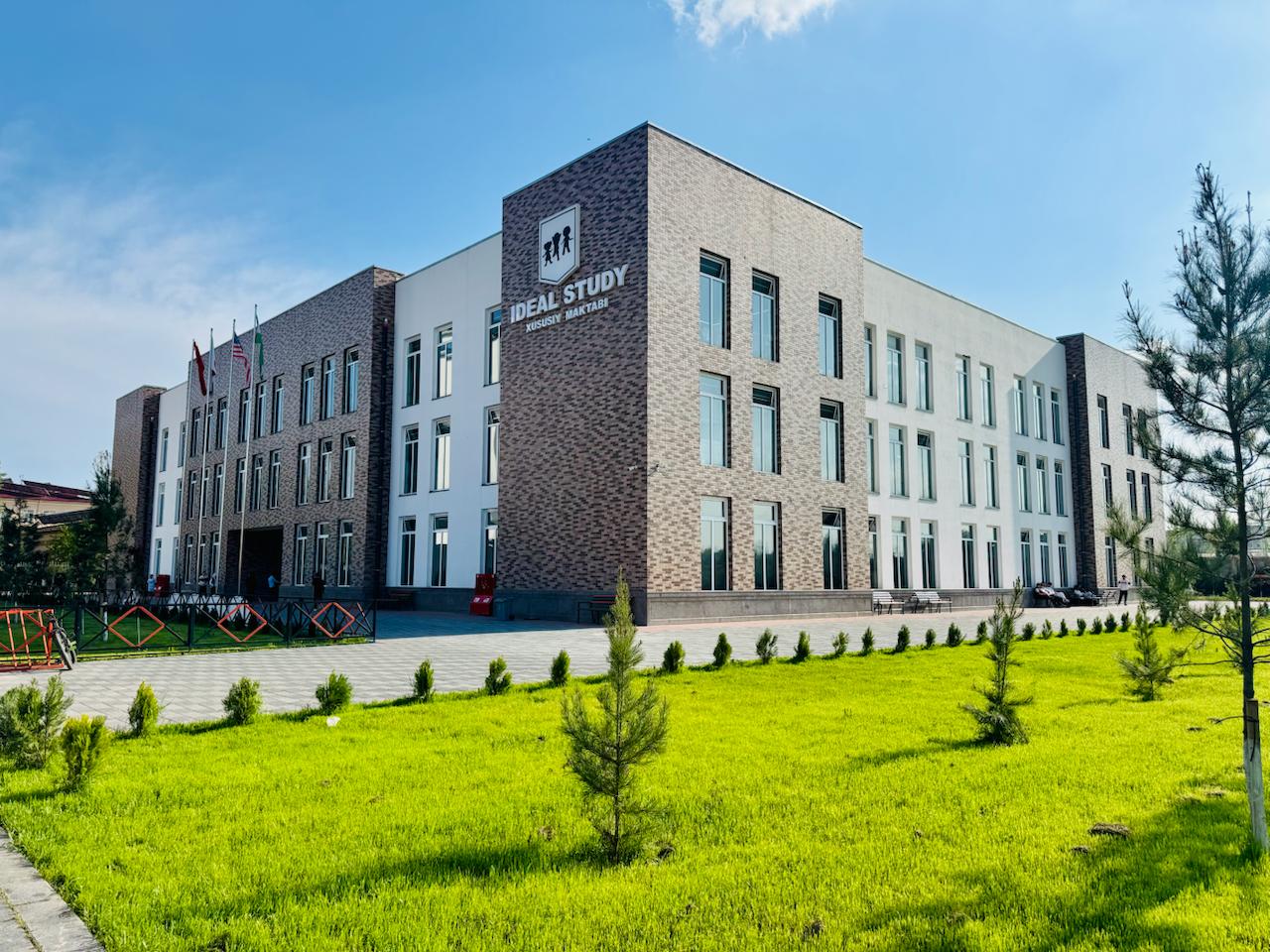 Ideal Study Private School building